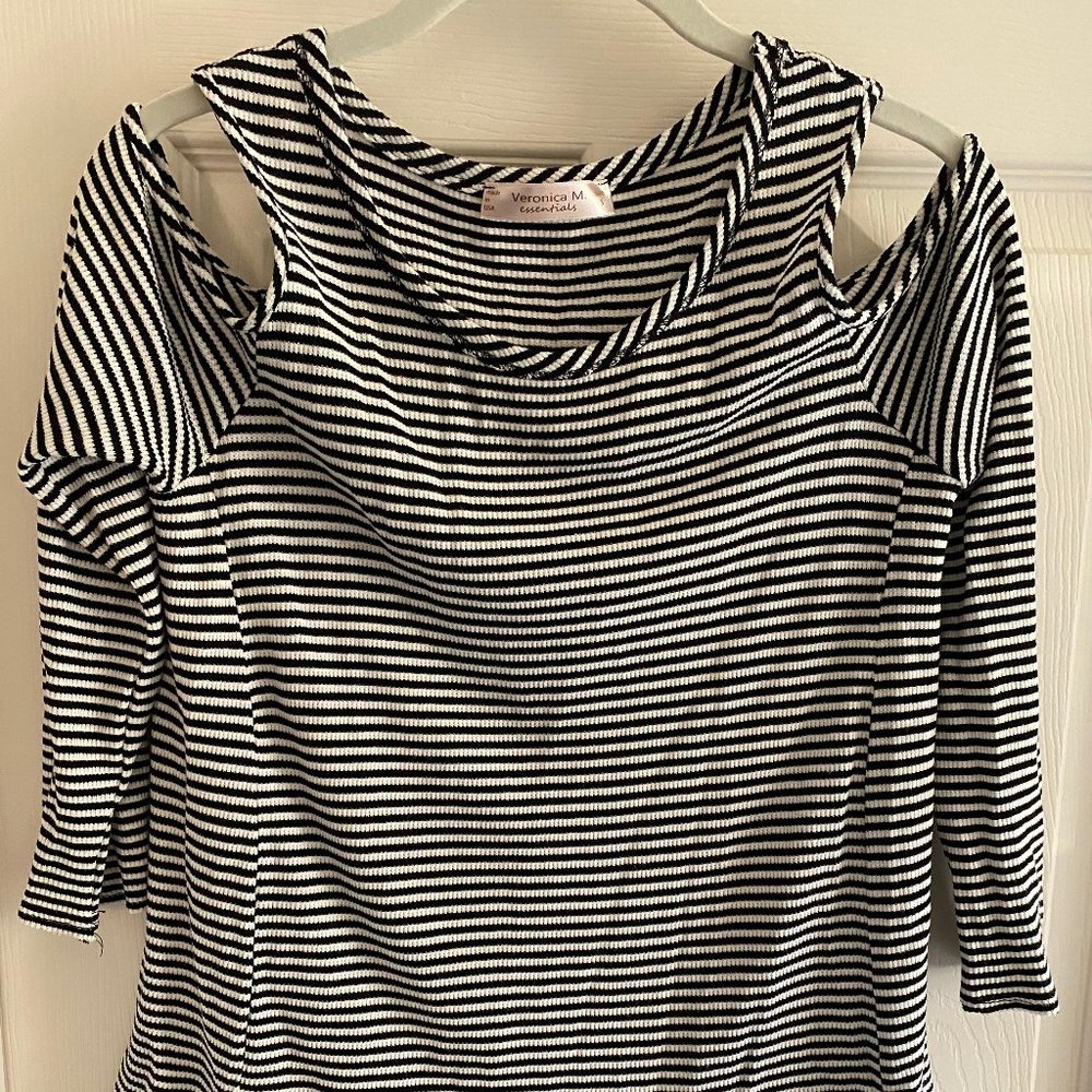 Veronica M cold shoulder striped top in size S